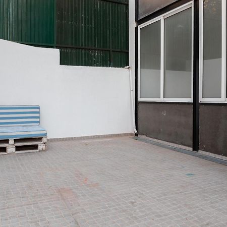 Entrecampos - Two Bedroom Apartment With Terrace Lisbon Luaran gambar
